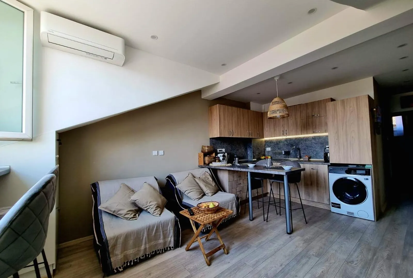 Miky'S Cozy Top Central Apartment Sofia